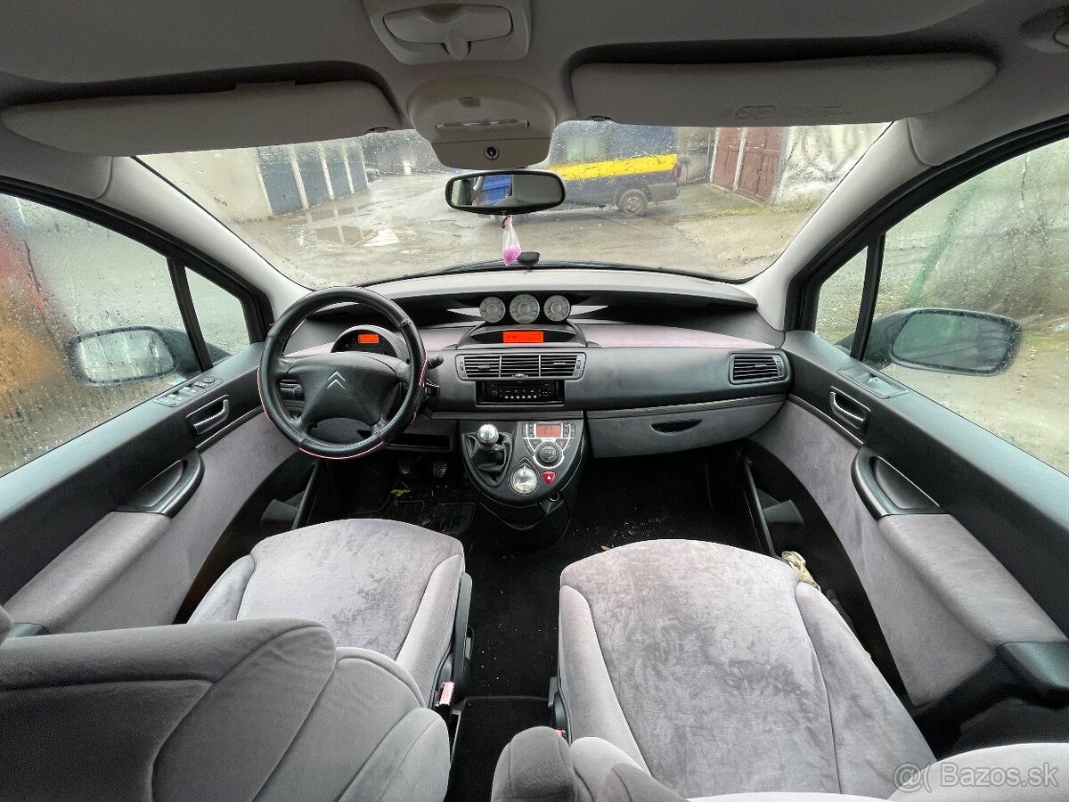 Citroen C8 2.0 HDI - 6