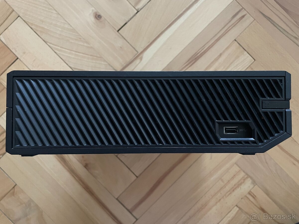 XBOX ONE 500GB + ovladac a hry - 6