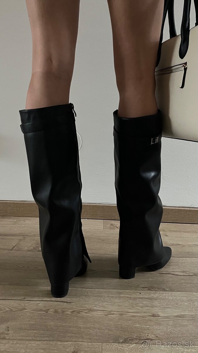 Nové krásne čižmy na opätku - 6
