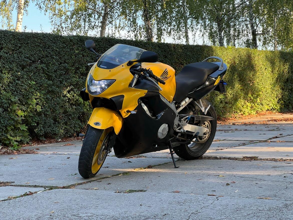 Honda CBR600 F4 (2000) – plne dokončený projekt / bez TP - 6