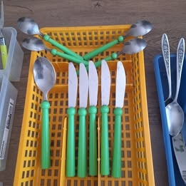 Príbory, varešky, retro vecičky na doplnenie - 6