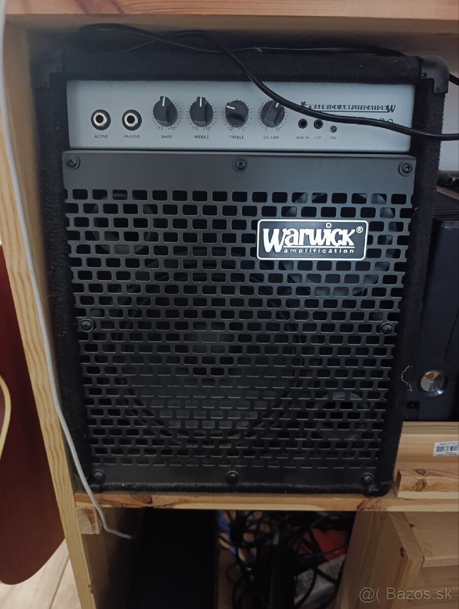 Squier Classic Vibe Jaguar Bass so zosilňovačom - 6