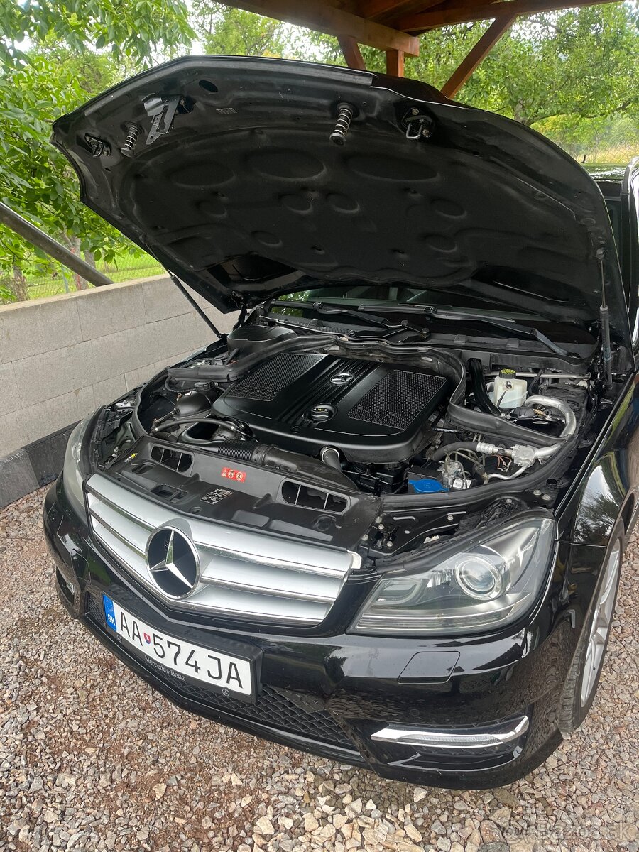 MERCEDES-BENZ S204 / W204 C200 CDI AMG - 6