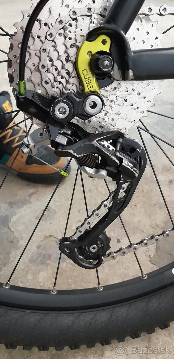 Predám horský bicykel CUBE - 6