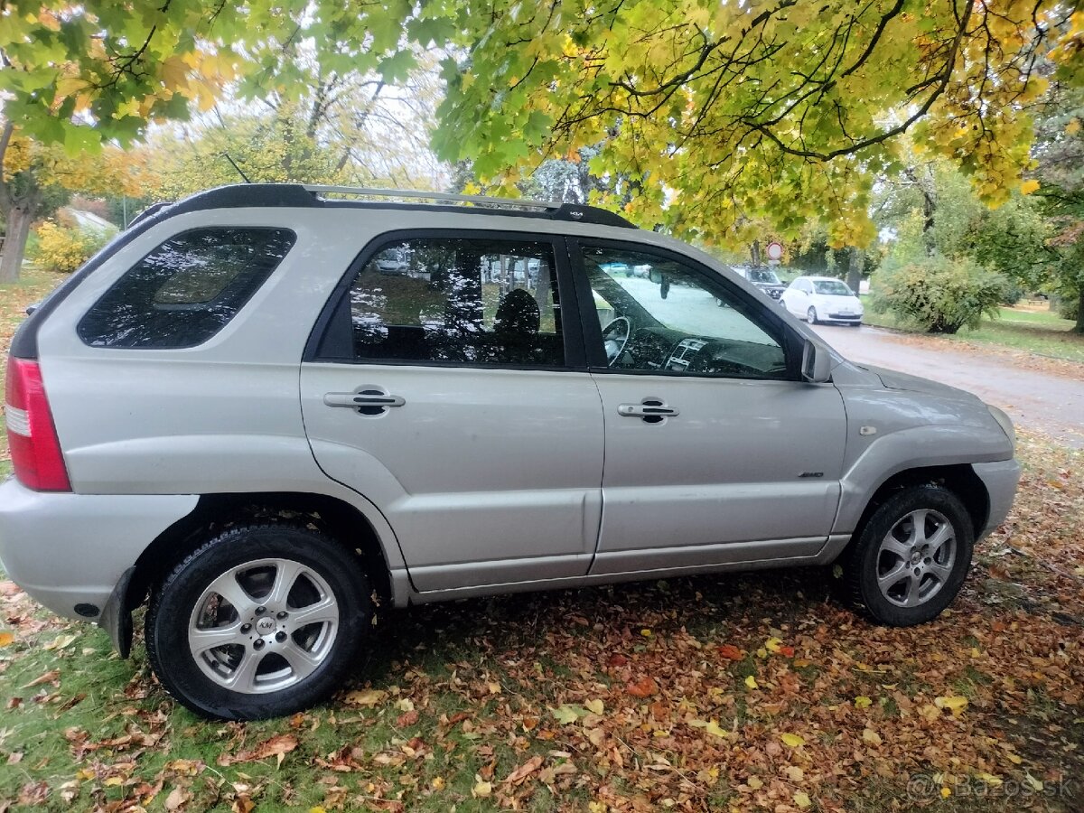 Kia Sportage 2.7i V6 129kw AT 4X4 LPG Rok 2006 - 6