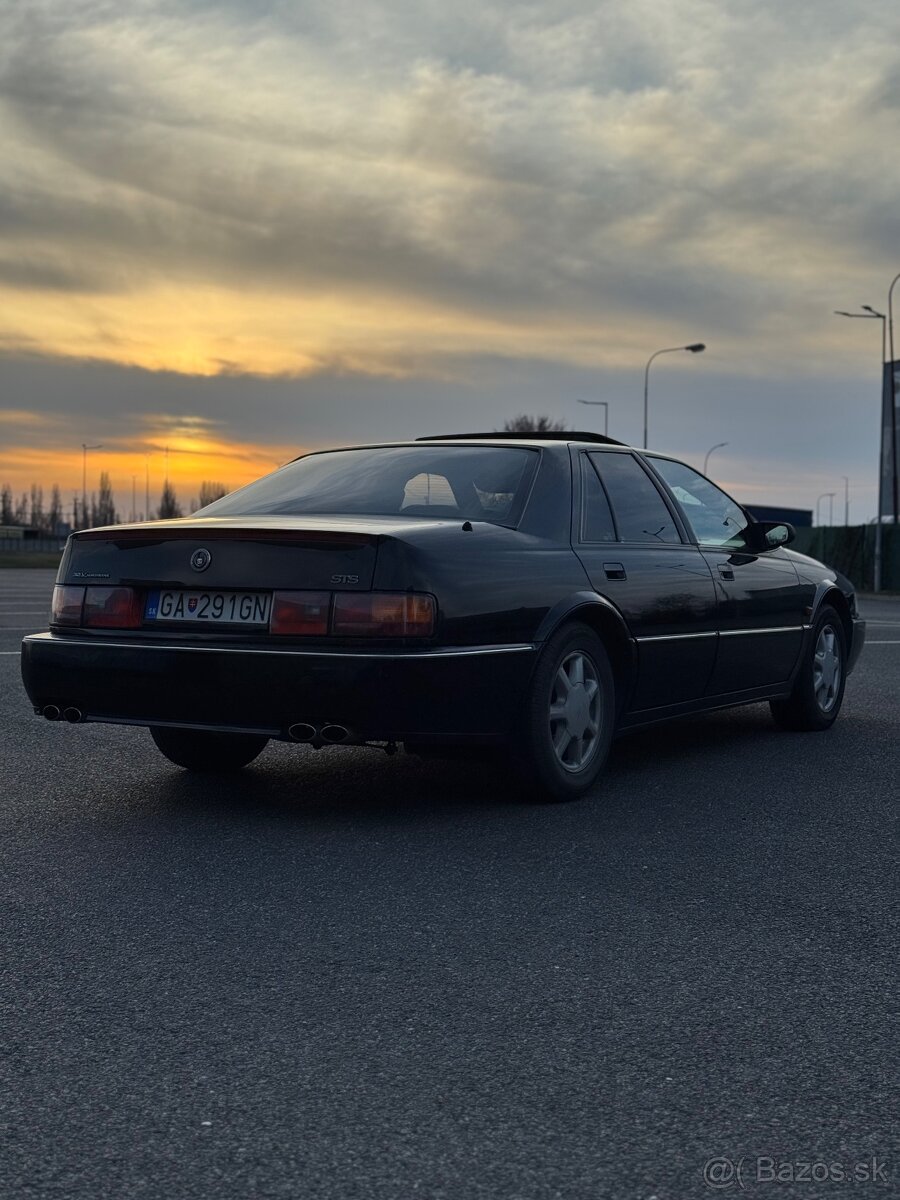 Cadillac seville STS - 6