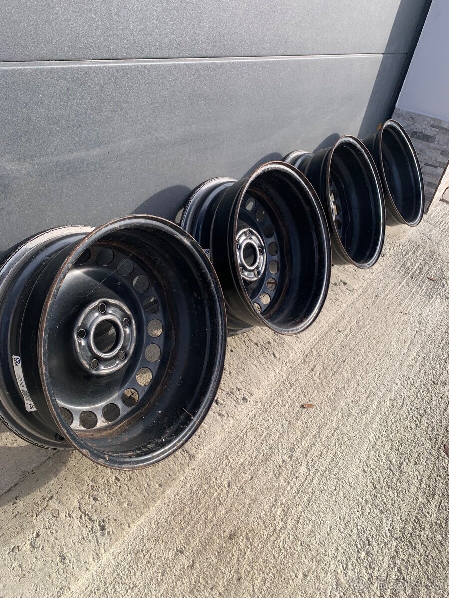 Plechové disky 16 stky - 6