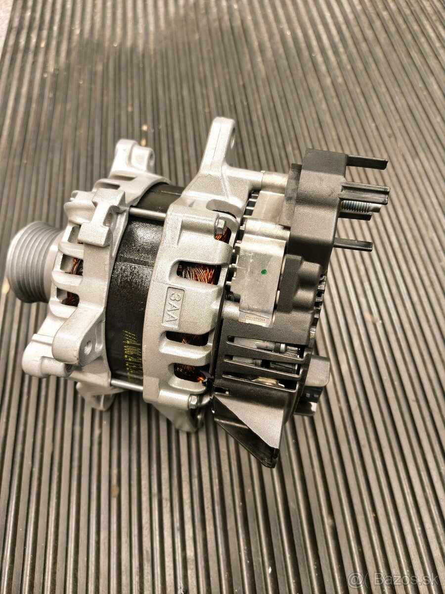 Alternátor, Štartér - generátor Nissan - 6