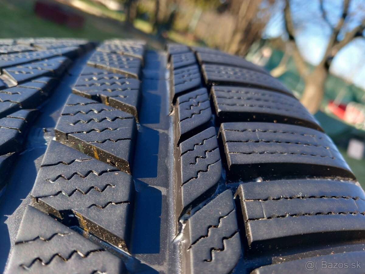 255/45 r19 zimne pneumatiky - 6