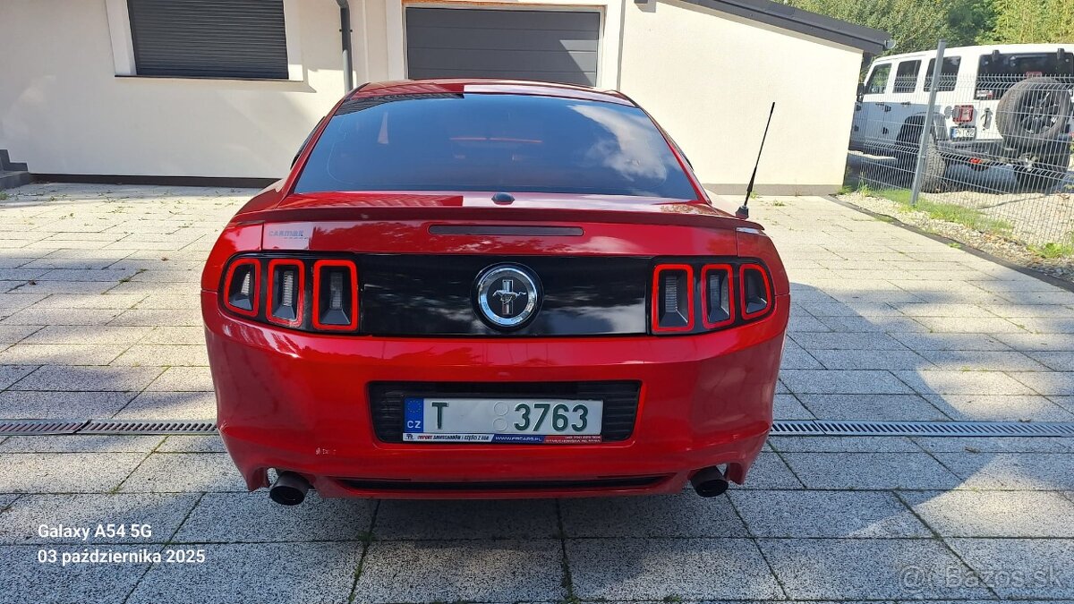 FORD MUSTANG 3.7 PREMIUM AUTOMAT KOURZ - 6