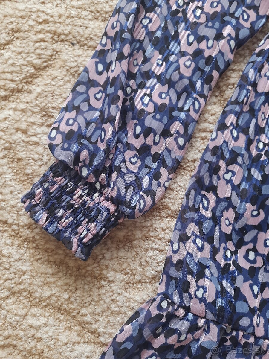 Krásne dievčenské šaty, veľkosť 140 - 6