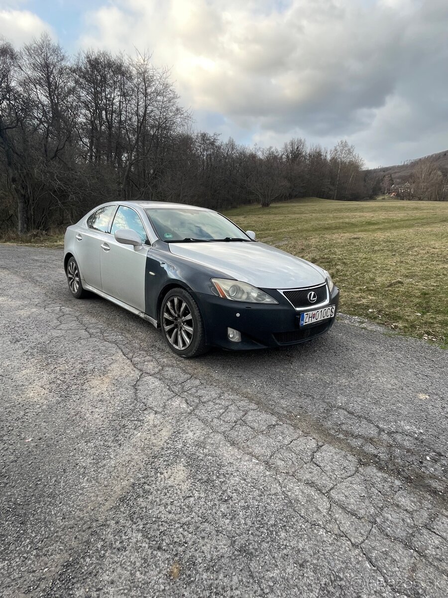 Lexus is250 - 6