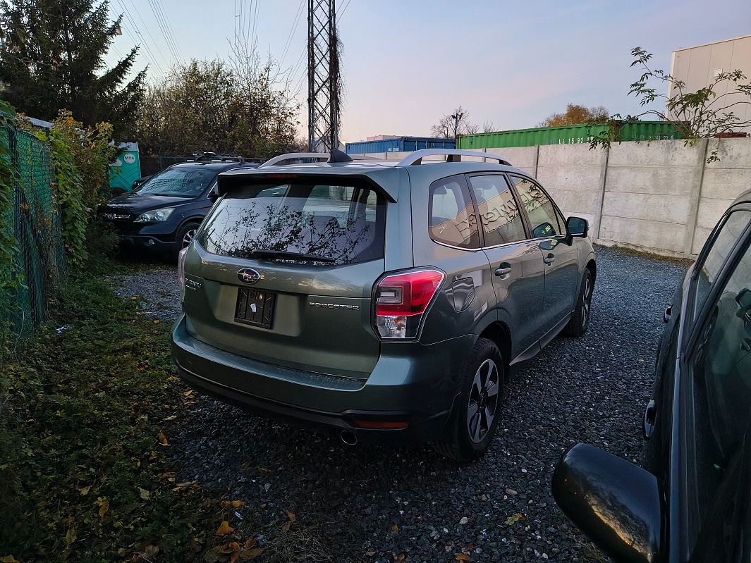 2018_SUBARU FORESTER 2.0 benzin Lineatronic X-mode_ - 6