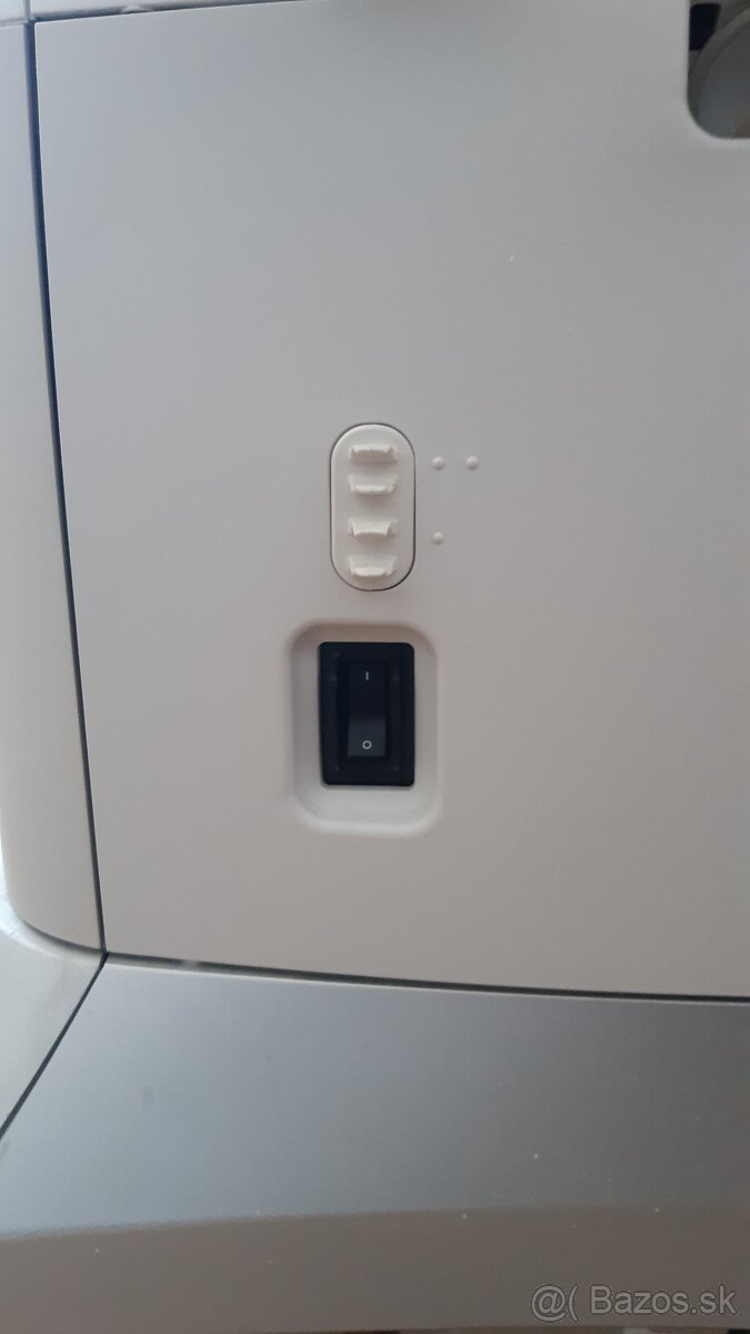 Ultrazvukový prístroj HITACHI ALOKA ARIETTA v70 - 6