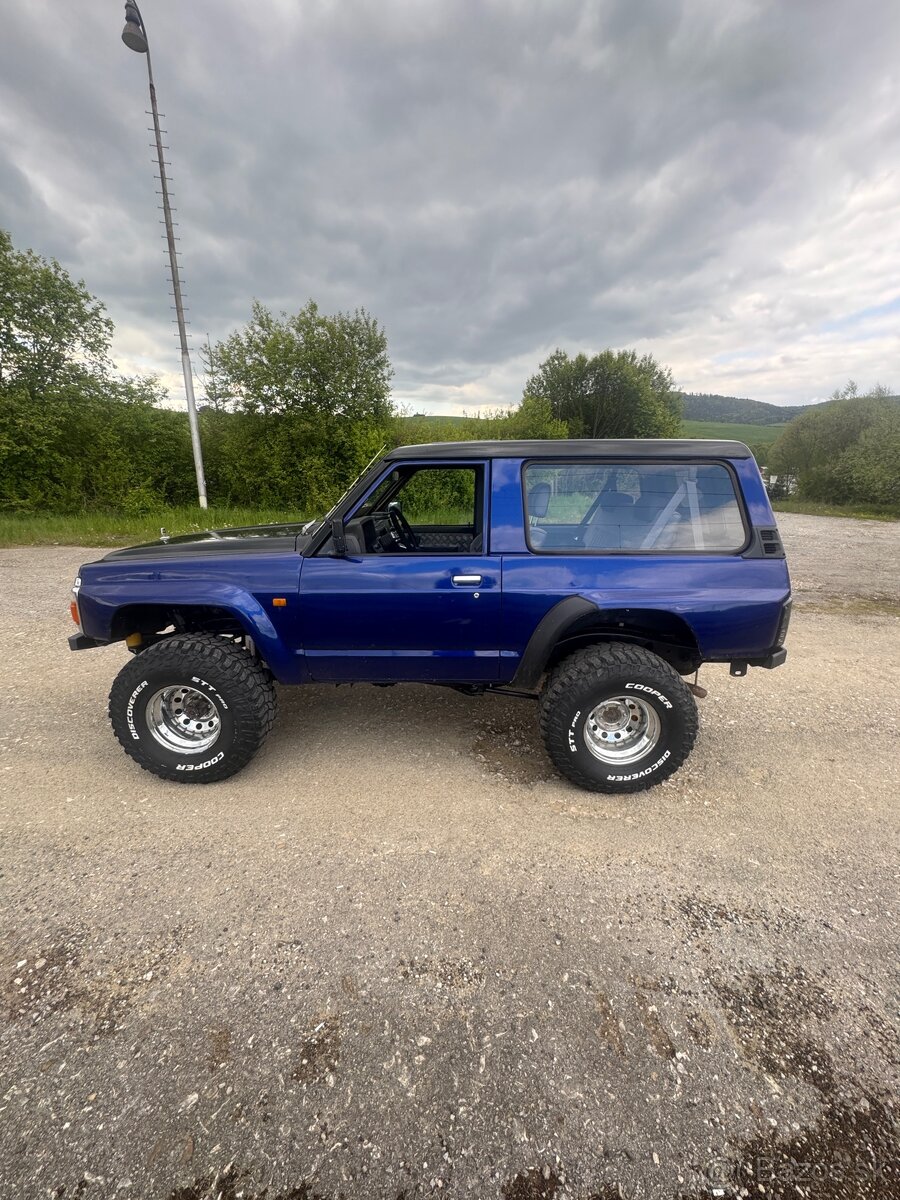 Nissan Patrol Y60 - 6