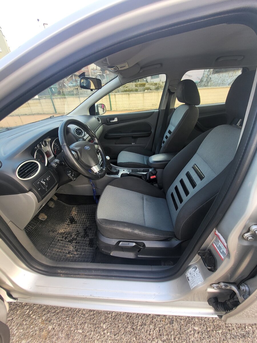 Ford Focus 1.6 Tdci - 6