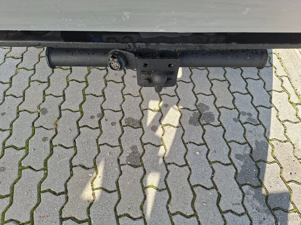 Ford Transit 2,2D- 92KW -7miest - 3stranný vyklápač - 6