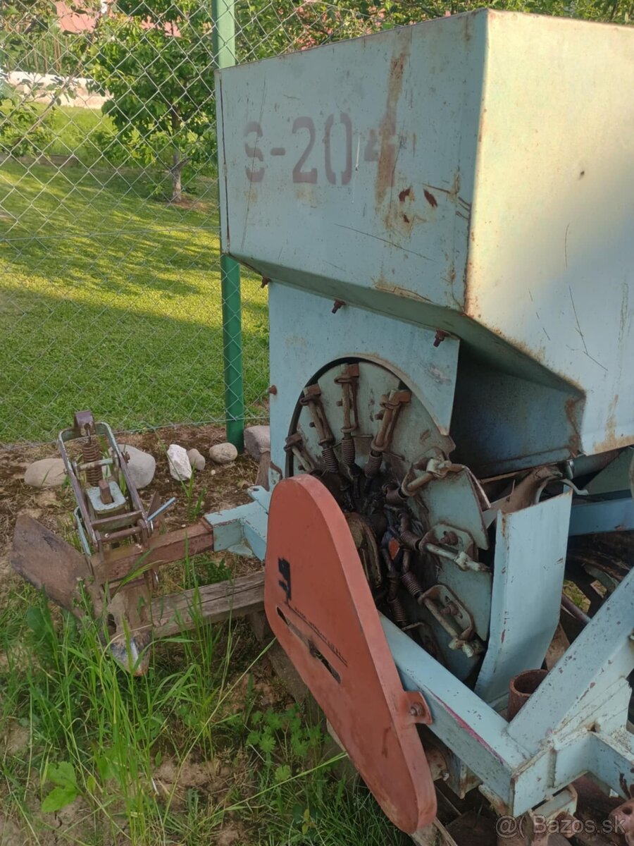 Sadzač zemiakov - 6