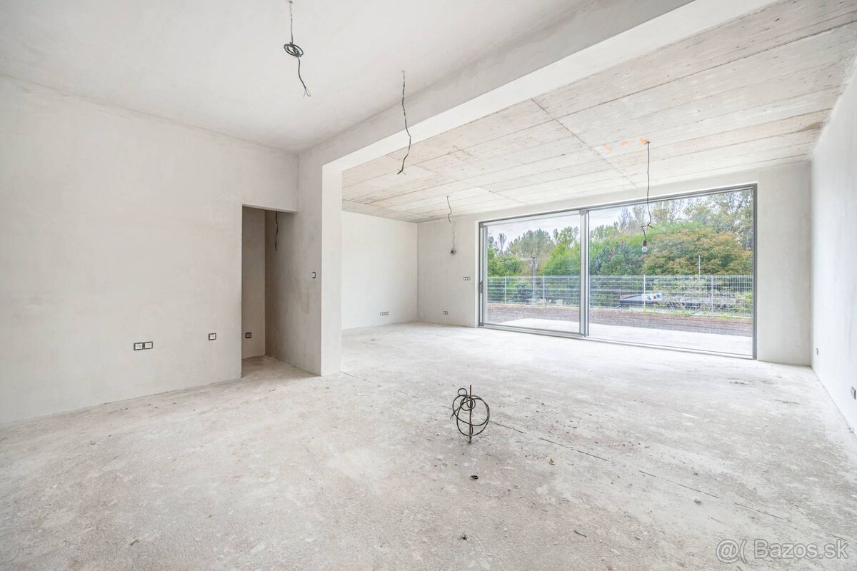 REZERVOVANÉ : Nový domov v Devíne - 5izb. rodinný dom s doko - 6