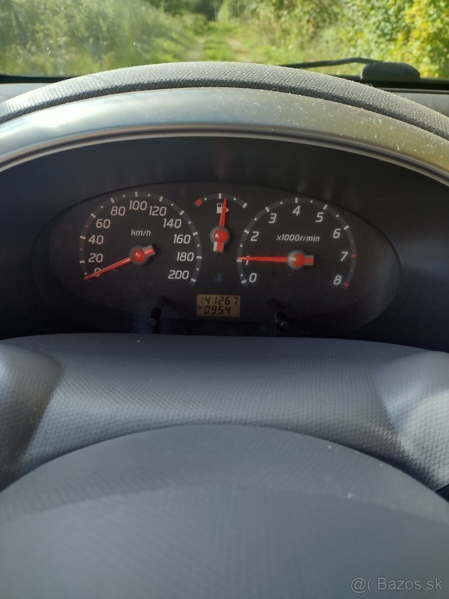 Nissan Micra 1.2 59kw 2003 - 6