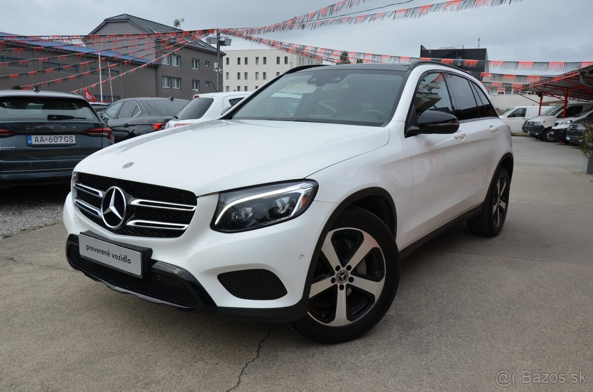 Mercedes-Benz GLC SUV 250 4Matic AMG Night Packet - 6