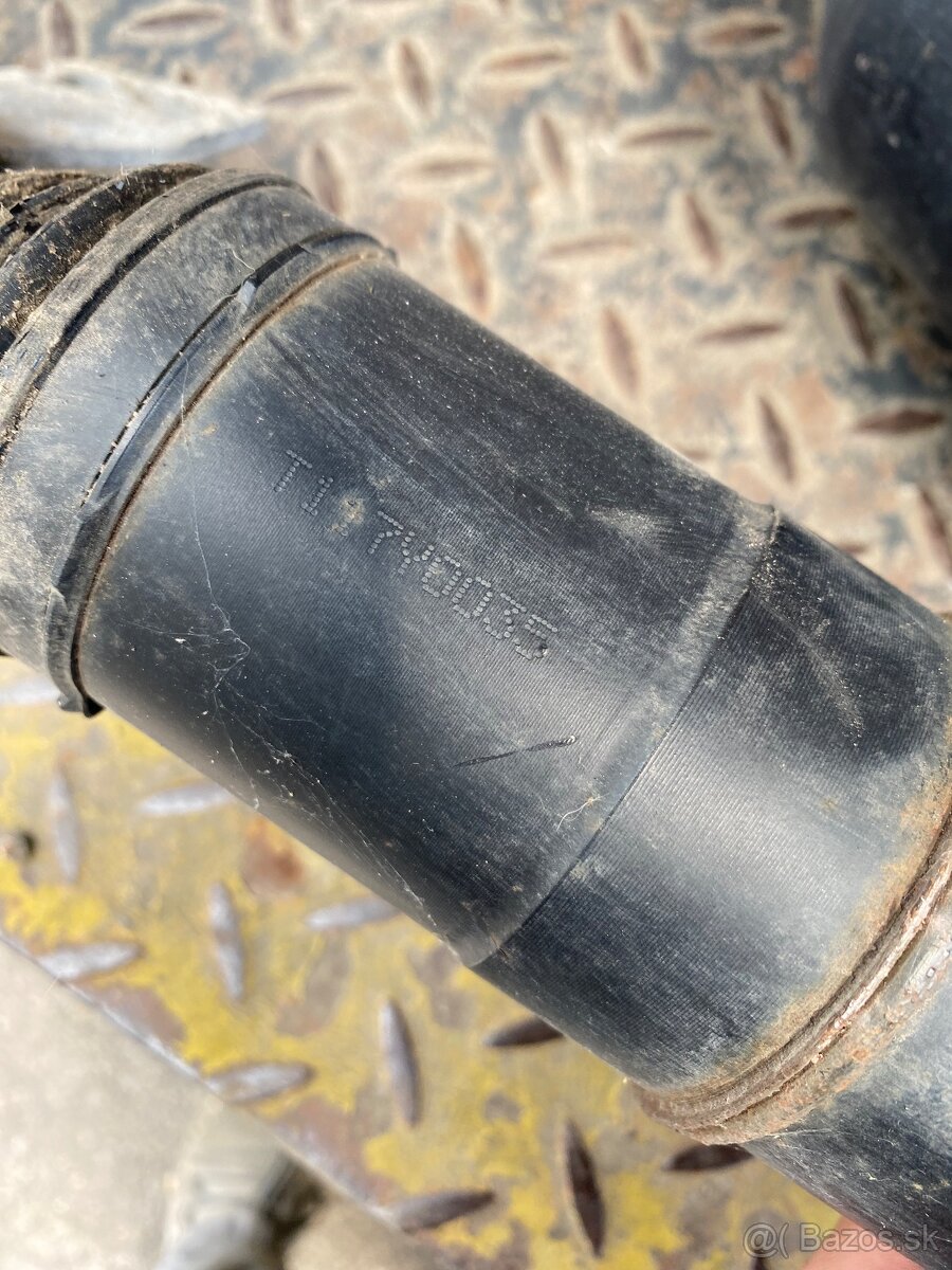 Toyota RAV4 kardan,výfuk - 6