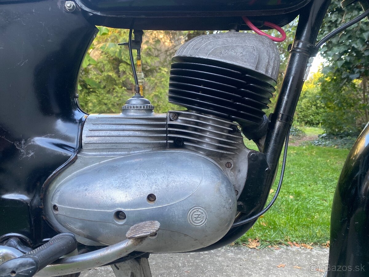 ČZ 250 typ 455 1960 - 6