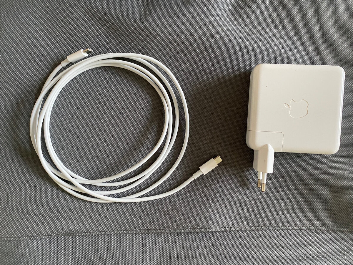 Macbook Pro 15” - 6