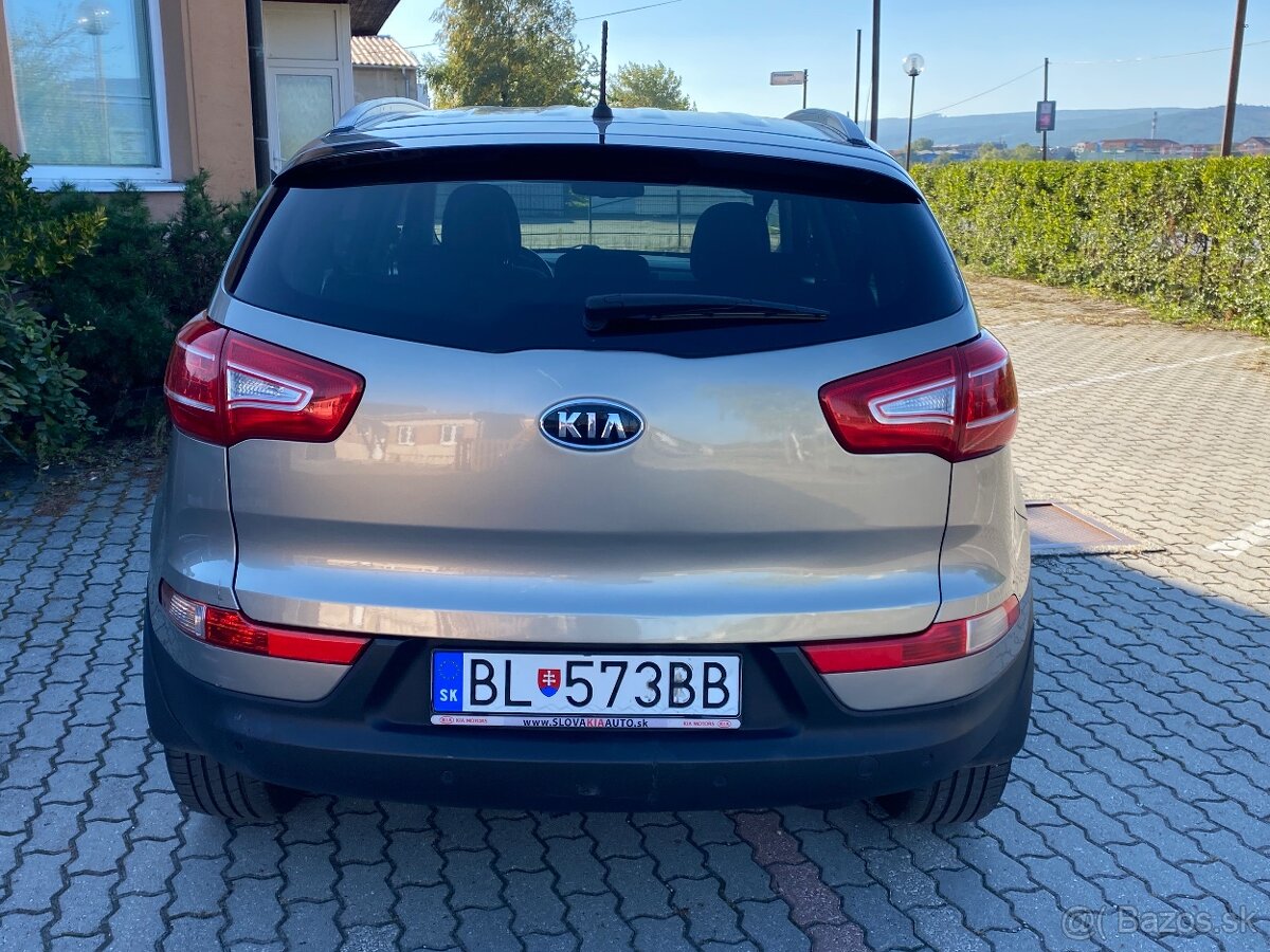 KIA SPORTAGE 2,0 CRDi - 6