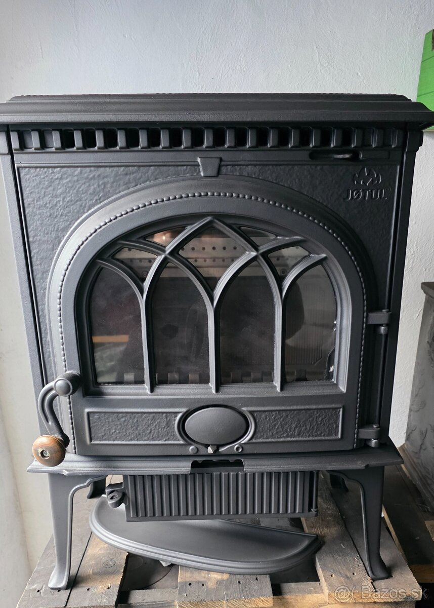 Liatinové kachle Jotul F 3 CB čiený lak - 6