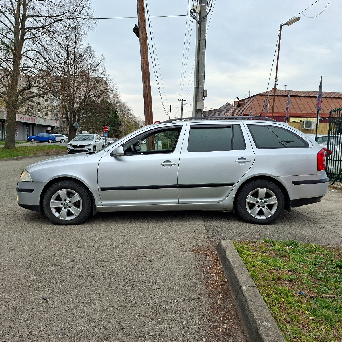 Škoda Octavia Combi 1.9 TDI Elegance 77 KW diesel - 6