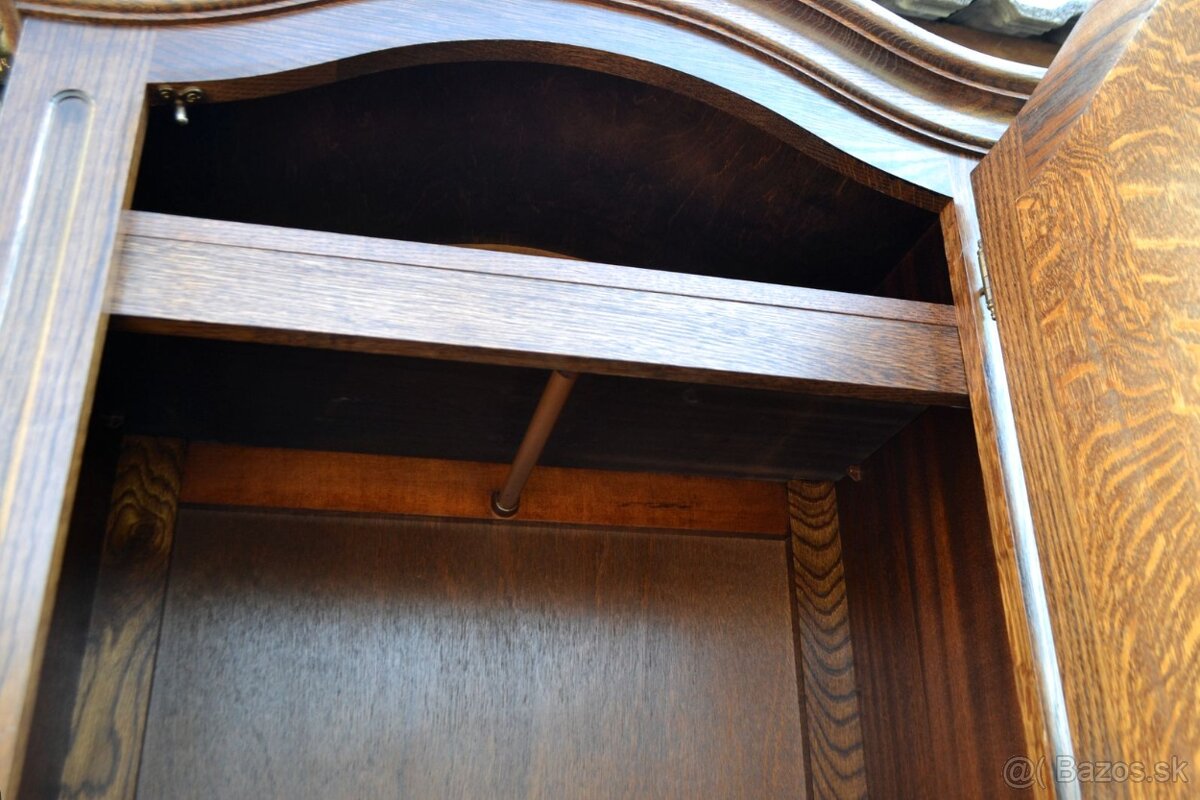 Skriňa z dubového dreva - 6