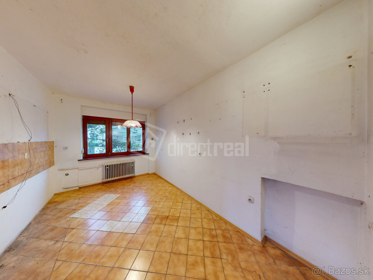 DVOJGENERAČNÝ DOM SO ZÁHRADOU A GARÁŽOU NA HRUŠKOVE… - 6