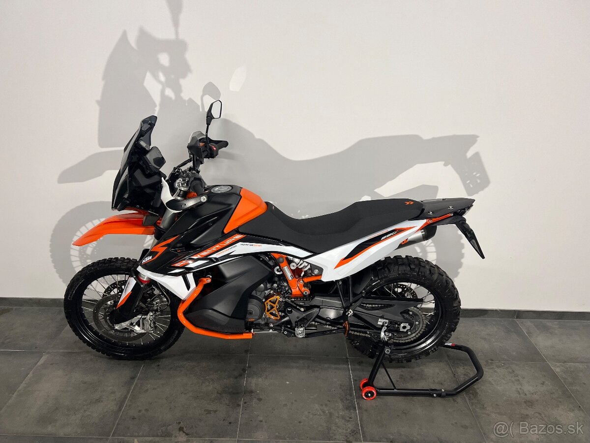 KTM 890 adventure R - 6