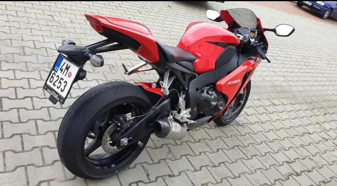 Honda cbr 1000 RR Fireblade - 6