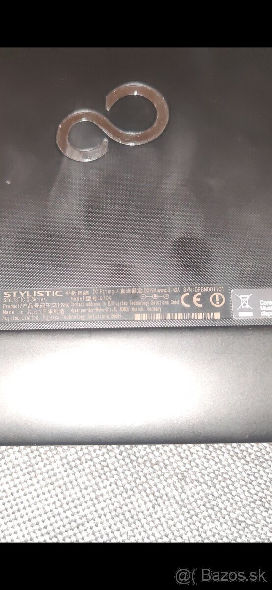 Fujitsu Stylistic Q704 hybrid - 6