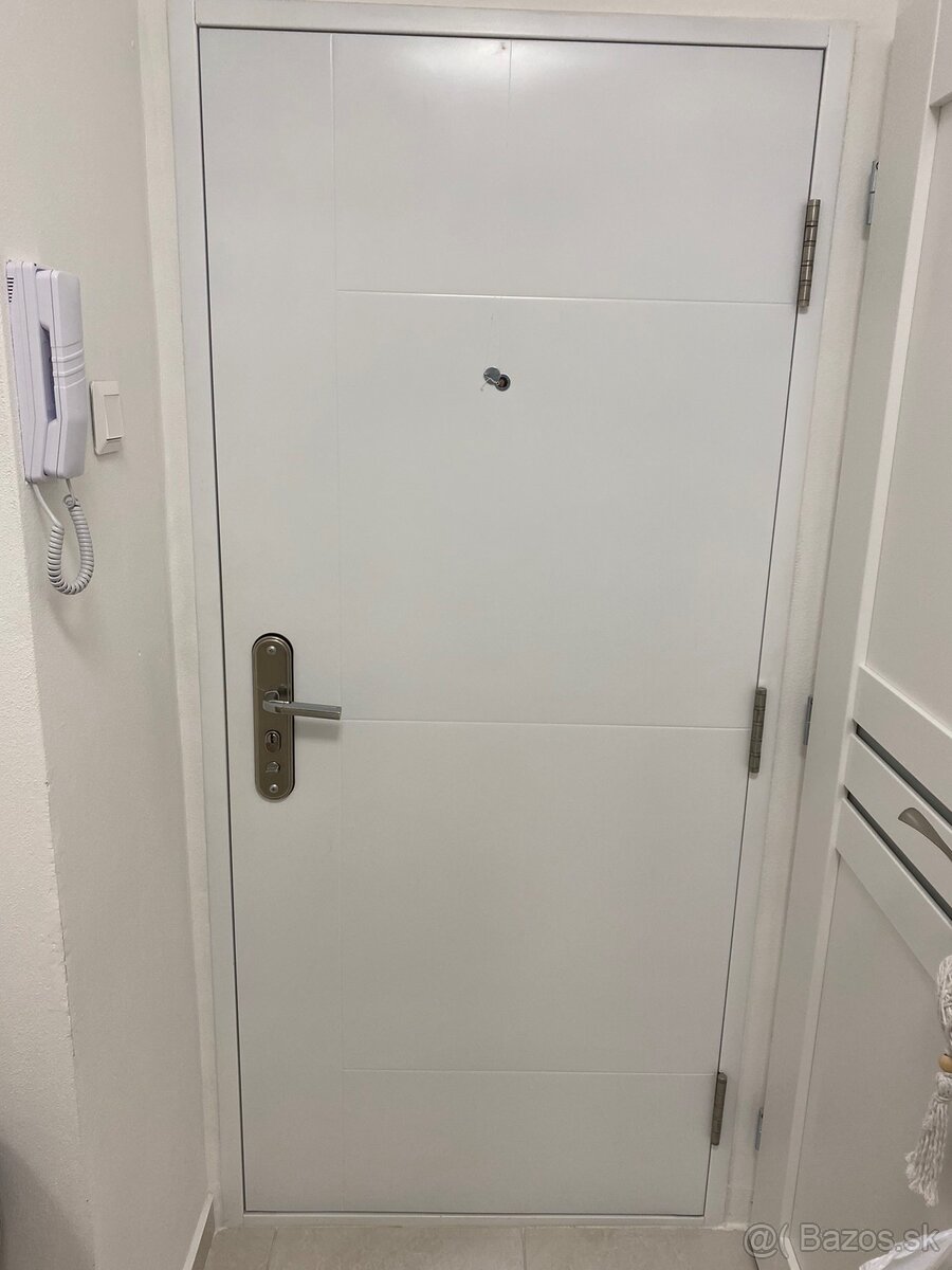 2 izbovy byt centrum - 6