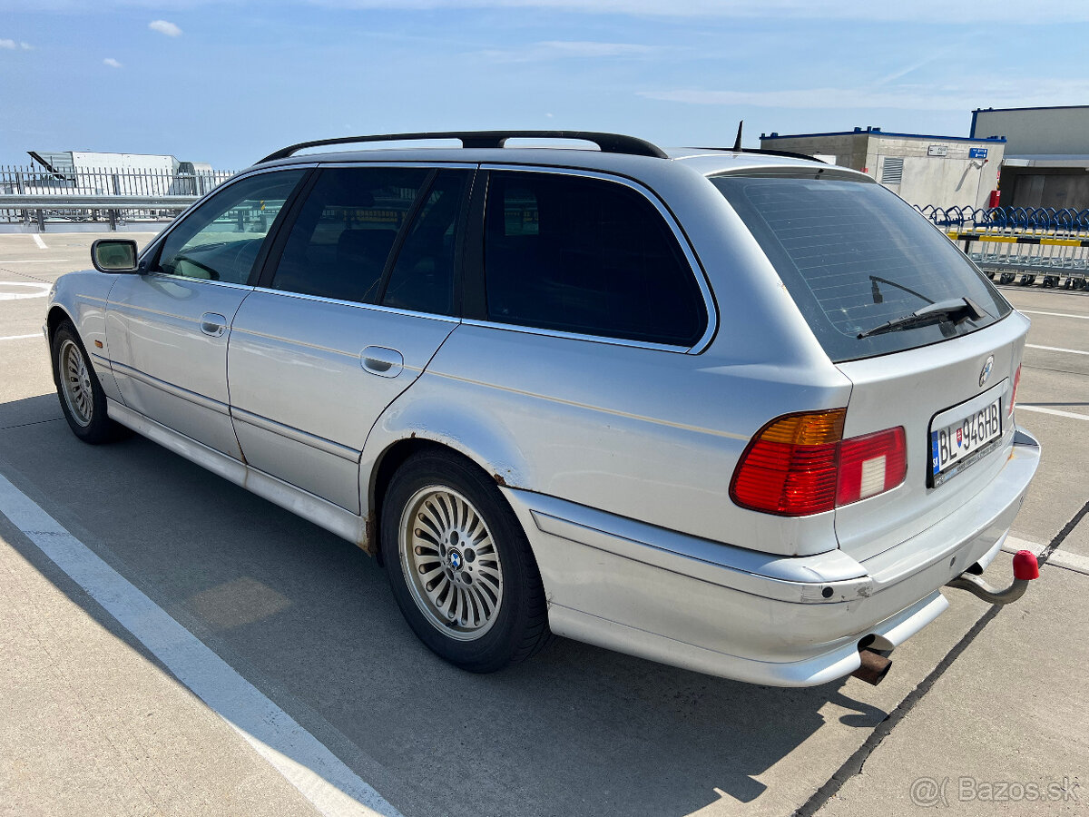 Predám BMW E39 520i touring v sériovom stave - 6