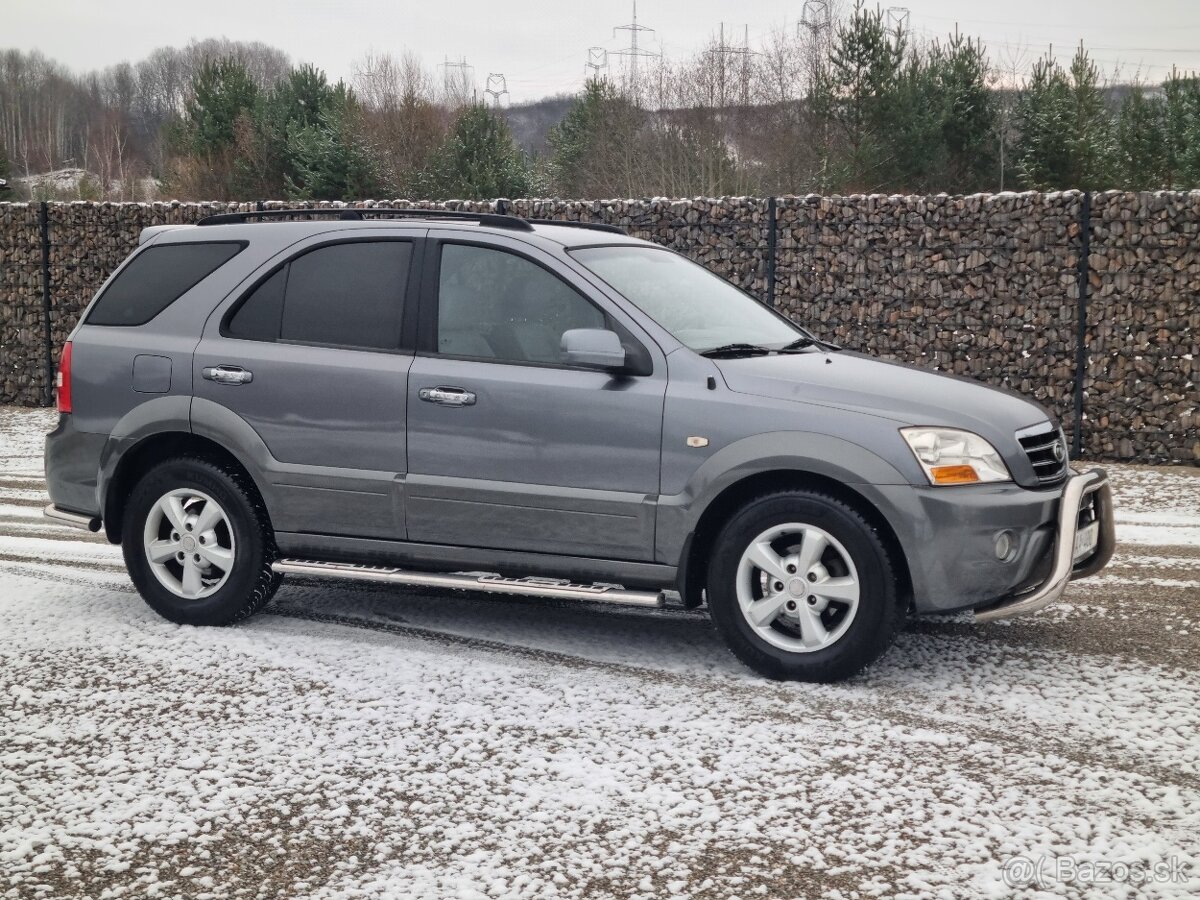 KIA SORENTO 2,5CRDi 4x4 FACELIFT - 6