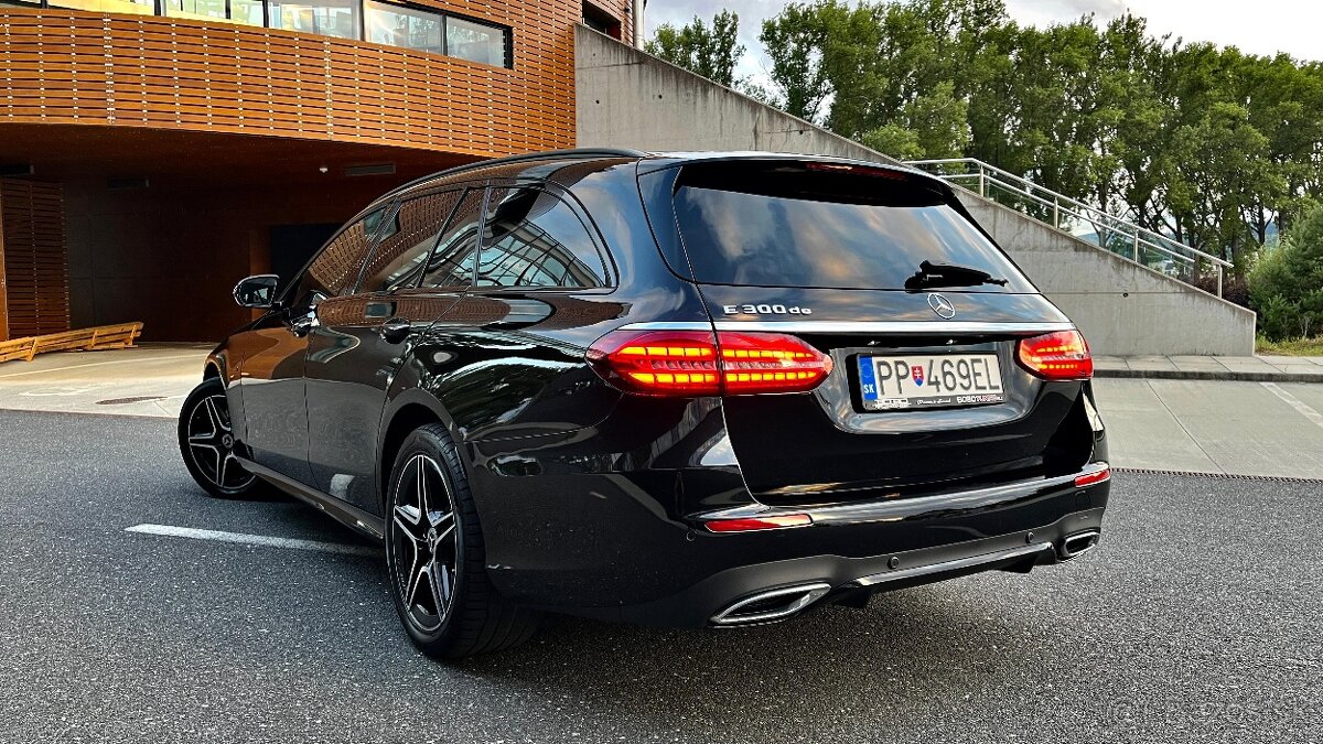 Mercedes-Benz E trieda Kombi 300DE AMG line - 6