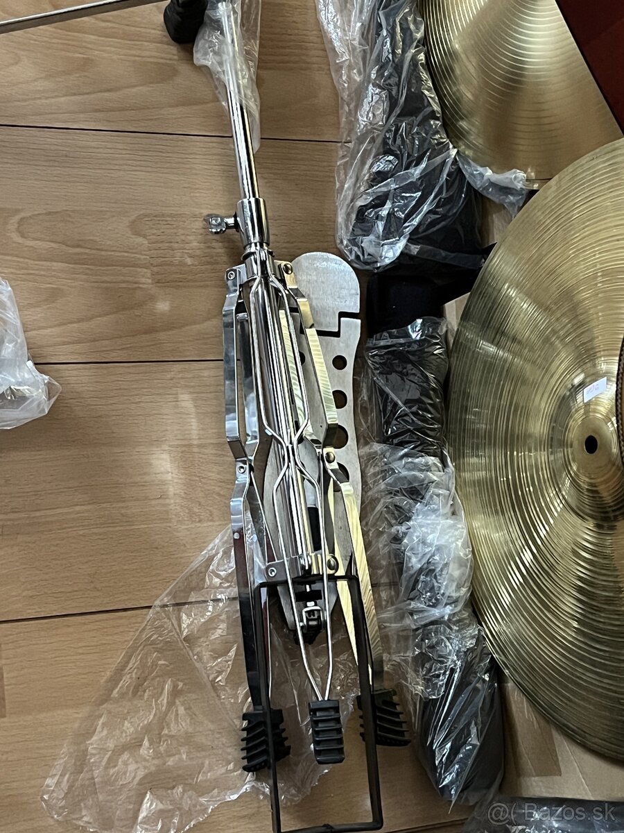 Stojan na hihat s dvomi činelami - 6