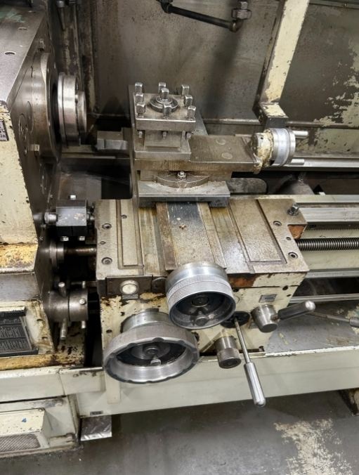 Použitý soustruh SUI 32/750, r. v. 1990 - 6