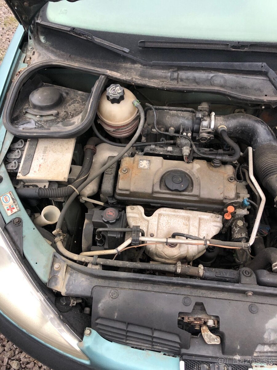 Rozpredám Peugot 206 - 6