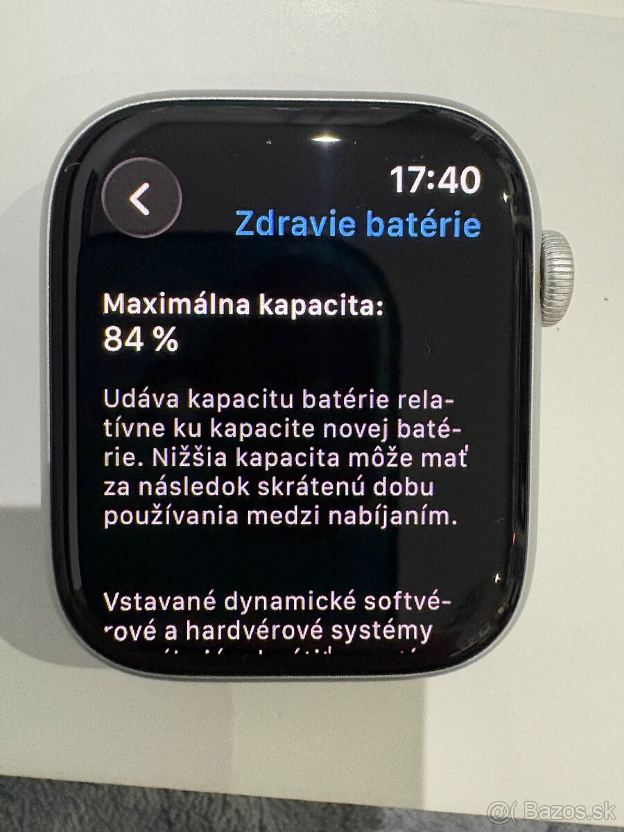 Apple Watch 8, 45mm, strieborné - 6