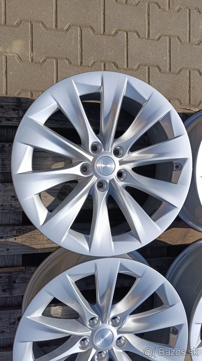 Originálne alu disky Tesla Model S 5x120 R19 - 6