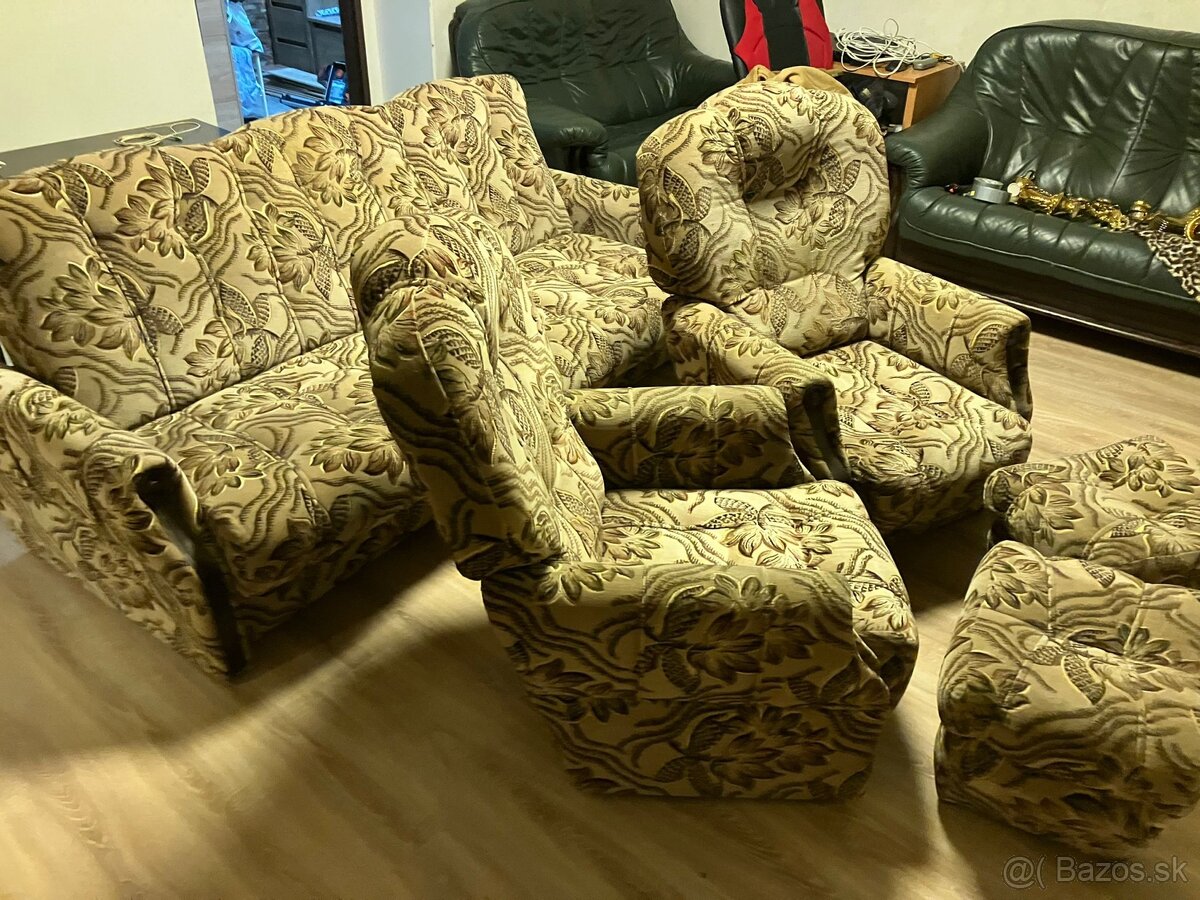Predám retro sedačku komplet aj s kreslami a taburetmi - 6