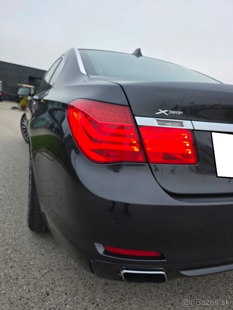 BMW 750XD LONG 4.4i 300 kw - 402 HP Nová STK/EK - 6
