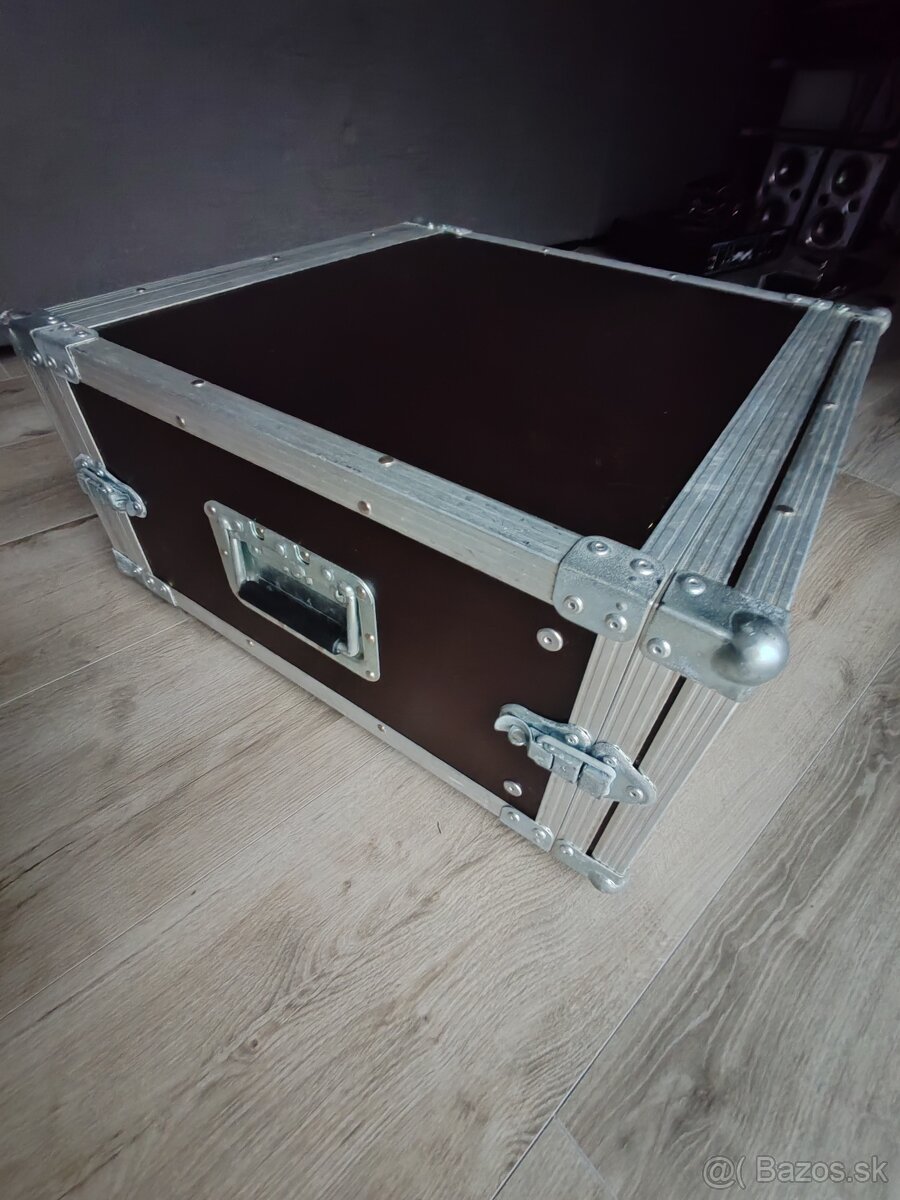 Basgitarový zosilňovač - 6