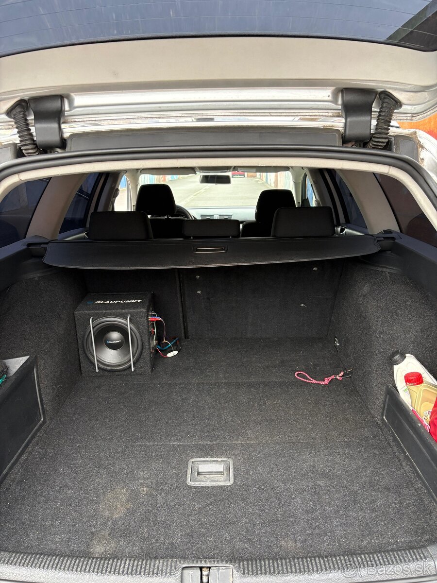 Volkswagen Passat Variant 2.0 TDI Comfortline DSG - 6