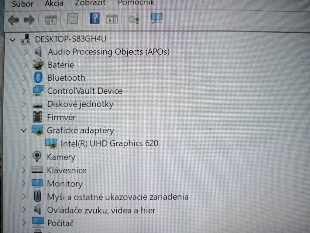 predám Dell latitude 5400 - Intel core i5 - 8gb ram -ssd - 6